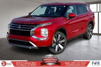 New 2025 Mitsubishi Outlander SE image 1