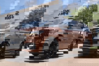 Used 2025 Lincoln Navigator Black Label image 1