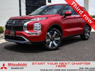 New 2025 Mitsubishi Outlander SE image 1