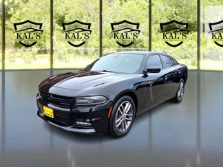 Used 2019 Dodge Charger SXT w/ Cold Weather Package image 1