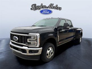 New 2025 Ford F350 Lariat image 1