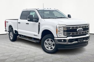 New 2025 Ford F250 XL w/ FX4 Off-Road Package image 1