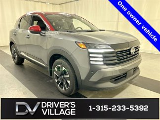 Used 2025 Nissan Kicks SR w/ Illumination Package image 1