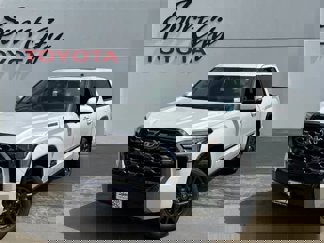 New 2025 Toyota Tundra Platinum image 1