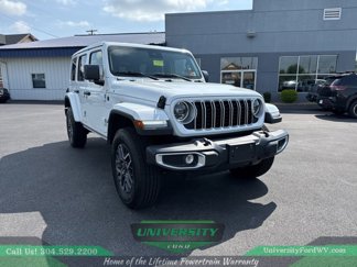 Used 2025 Jeep Wrangler Sahara image 1