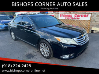 Used 2011 Toyota Avalon Limited image 1