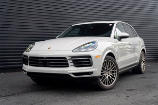 Used 2023 Porsche Cayenne S Platinum image 1