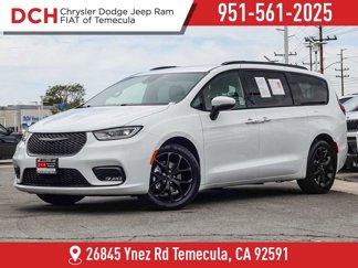 Certified 2023 Chrysler Pacifica Touring-L w/ S Appearance Package image 1