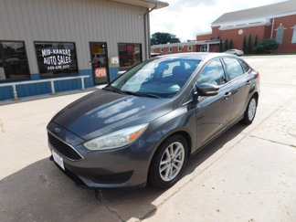 Used 2016 Ford Focus SE image 1