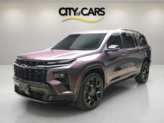Used 2024 Chevrolet Traverse RS image 1