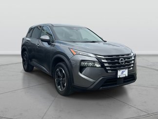 Used 2024 Nissan Rogue SV image 1