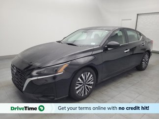 Used 2023 Nissan Altima 2.5 SV image 1