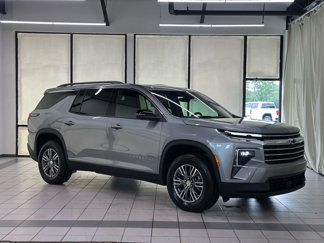New 2025 Chevrolet Traverse LT w/ Driver Confidence Package image 1