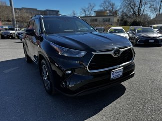 Used 2022 Toyota Highlander XLE image 1