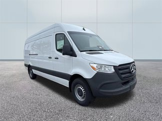 Used 2025 Mercedes-Benz Sprinter 2500 image 1