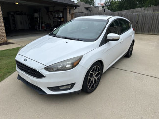 Used 2017 Ford Focus SEL image 1