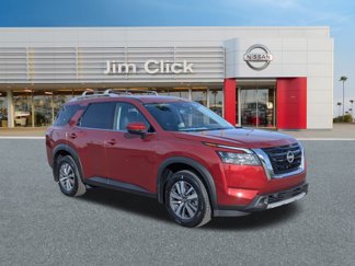 New 2025 Nissan Pathfinder SL image 1