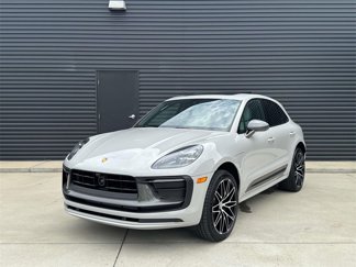 New 2025 Porsche Macan Turbo image 1