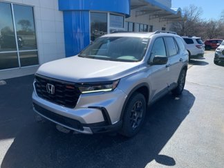 New 2025 Honda Pilot TrailSport image 1