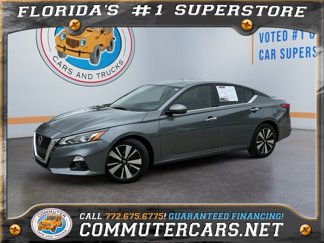 Used 2020 Nissan Altima 2.5 SV image 1