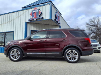 Used 2019 Ford Explorer XLT w/ Equipment Group 202A image 1