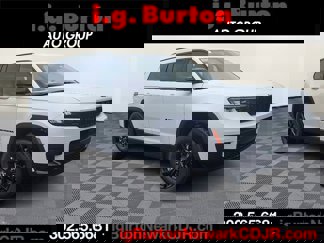 New 2025 Jeep Grand Cherokee L Altitude image 1