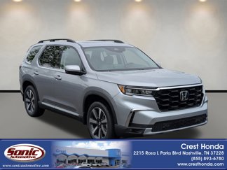 New 2025 Honda Pilot Touring image 1