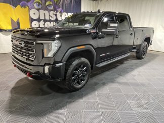 Used 2024 GMC Sierra 2500 AT4 w/ AT4 Premium Plus Package image 1