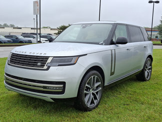 New 2025 Land Rover Range Rover Long Wheelbase SE image 1