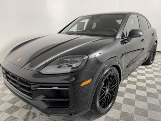 New 2026 Porsche Cayenne S image 1
