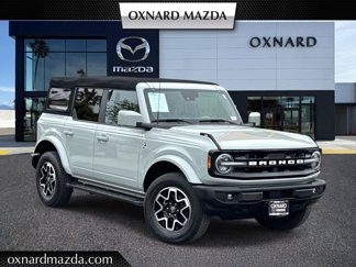 Used 2022 Ford Bronco Outer Banks image 1