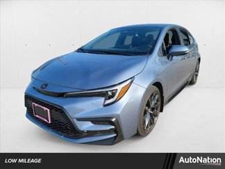 Used 2025 Toyota Corolla SE image 1