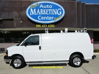 Used 2022 GMC Savana 2500 w/ Driver Convenience Package image 1