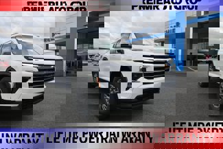 New 2025 Chevrolet Traverse LT w/ LPO, Floor Liner Package image 1