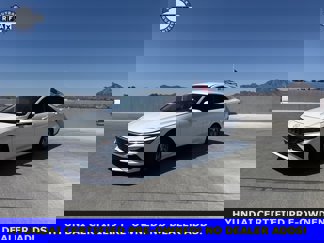 Used 2025 Hyundai Elantra SE image 1