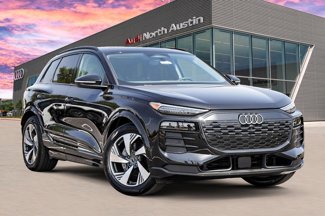 New 2025 Audi Q6 e-tron Prestige image 1