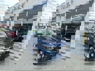Used 2022 Chevrolet Equinox LT image 1