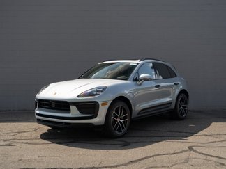 New 2026 Porsche Macan image 1