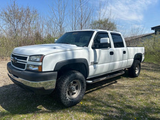 Used 2006 Chevrolet Silverado 2500 W/T w/ Heavy-Duty Power Package image 1