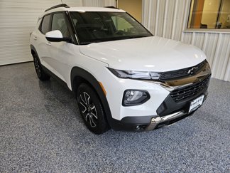 Certified 2022 Chevrolet TrailBlazer ACTIV w/ Sun and Liftgate Package image 1