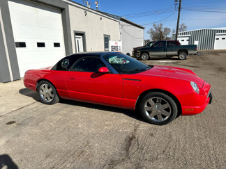 Used 2002 Ford Thunderbird Deluxe image 1