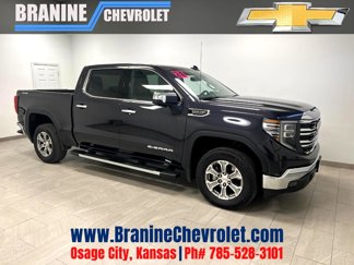 Used 2024 GMC Sierra 1500 SLT image 1