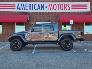 Used 2022 Jeep Gladiator Overland w/ Popular Equipment Package image 1
