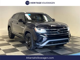 Certified 2022 Volkswagen Atlas Cross Sport SE w/ Black Wheel Package image 1