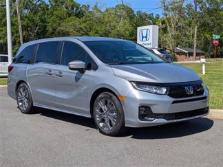 New 2025 Honda Odyssey Touring image 1