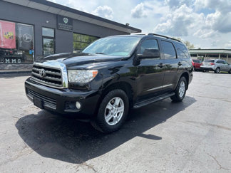 Used 2013 Toyota Sequoia SR5 w/ Premium Pkg image 1