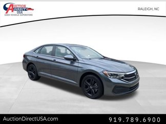 Used 2024 Volkswagen Jetta SE w/ Panoramic Sunroof Package image 1