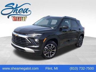 Used 2025 Chevrolet TrailBlazer LT image 1