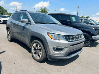 Used 2020 Jeep Compass Limited image 1