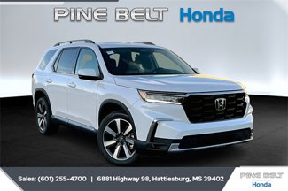 New 2025 Honda Pilot Touring image 1